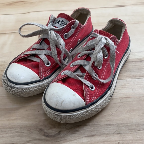 Converse and Puma Show Bundle size 11. - Picture 2 of 8